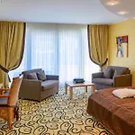 Brimer Ξενοδοχείο 4*